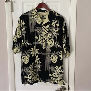 Tommy Bahama Hawaiian Shirt - M